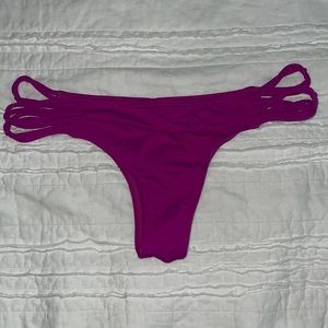 Scrunched, fucsia bikini bottom